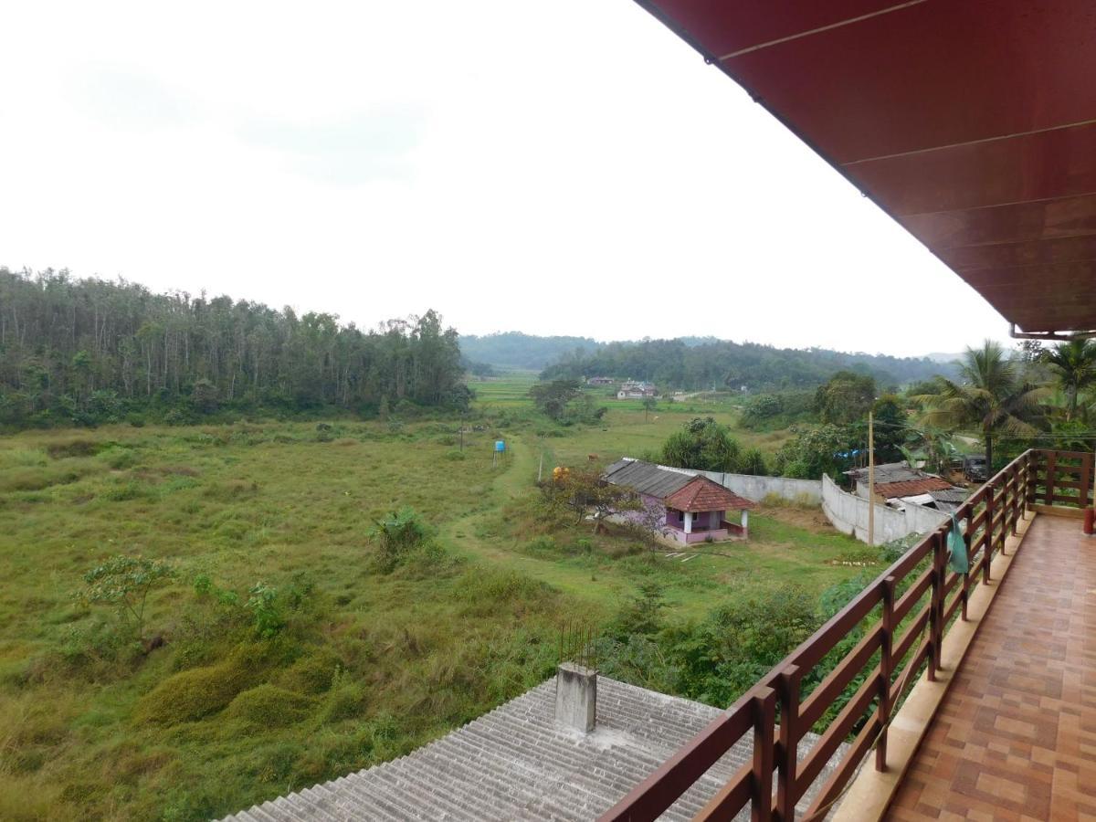 Cauvery Homestay Somvārpet Exterior photo