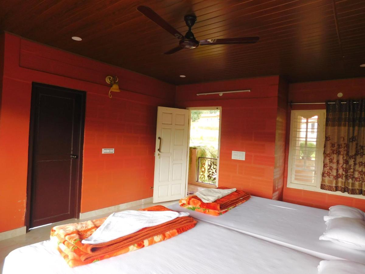 Cauvery Homestay Somvārpet Exterior photo