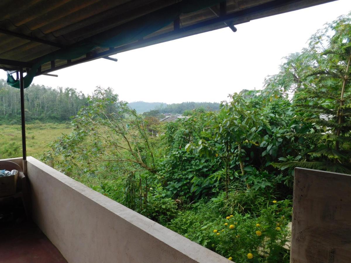 Cauvery Homestay Somvārpet Exterior photo