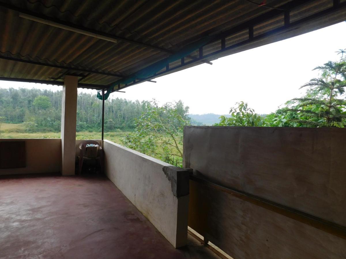 Cauvery Homestay Somvārpet Exterior photo