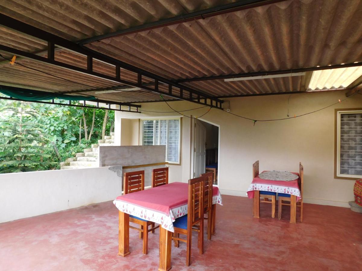 Cauvery Homestay Somvārpet Exterior photo